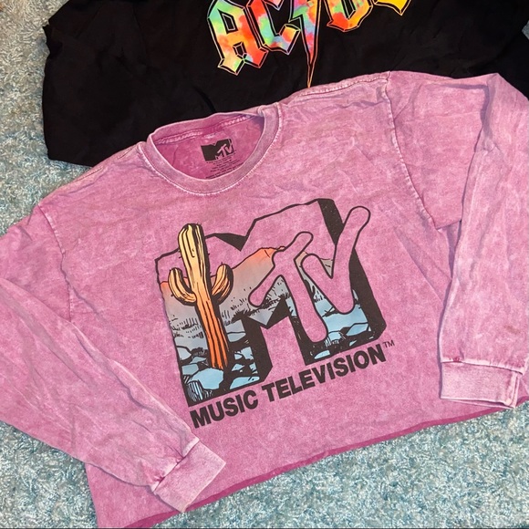 Juniors medium cropped shirt bundle - Picture 6 of 8